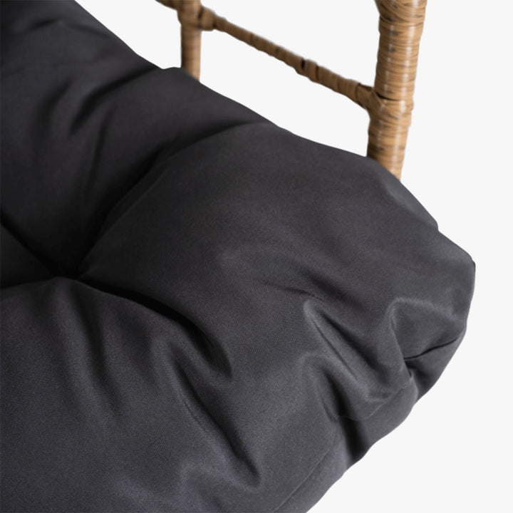 MADISON Fauteuil de jardin couleur bois et gris foncé pieds en métal noir - AMIRELLI